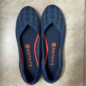 EUC Rothy’s Indigo Gingham flats w. bright coral sole. Not shrunk! Size 9